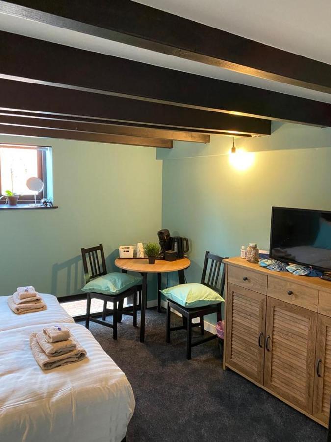 Bed and Breakfast Schutter 7 Зирикзе Экстерьер фото